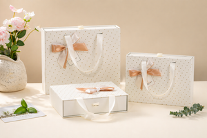 Coffret cadeau Luxe avec poignée et ruban – Couleur Blanc