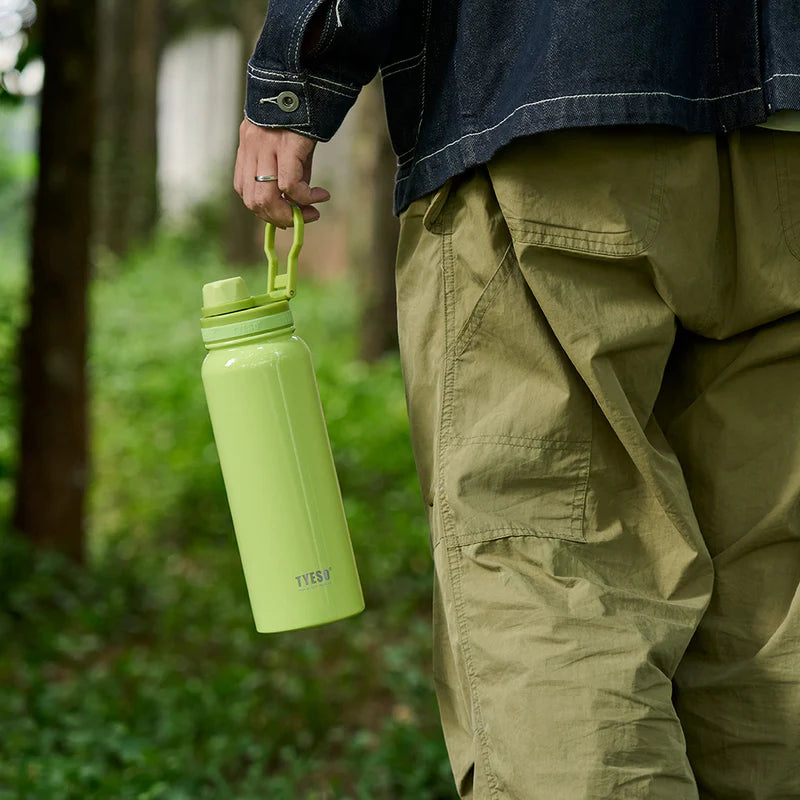 Gourde de sport Tyeso avec poignée – Modèle 318C